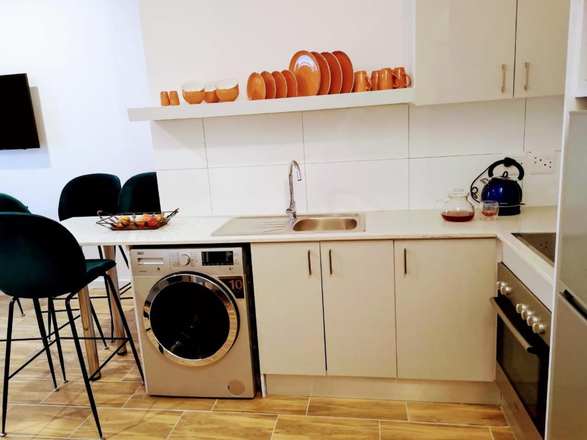 Urban Oasis Aparthotel Кейптаун Екстериор снимка
